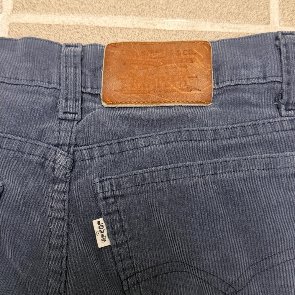 Vintage 1970s Levi’s Corduroy Pants Talon Zip, Unisex - Picture 10 of 11